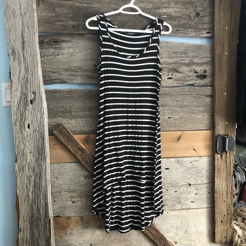 𝅺ECLIPSE size small hi-low midi dress